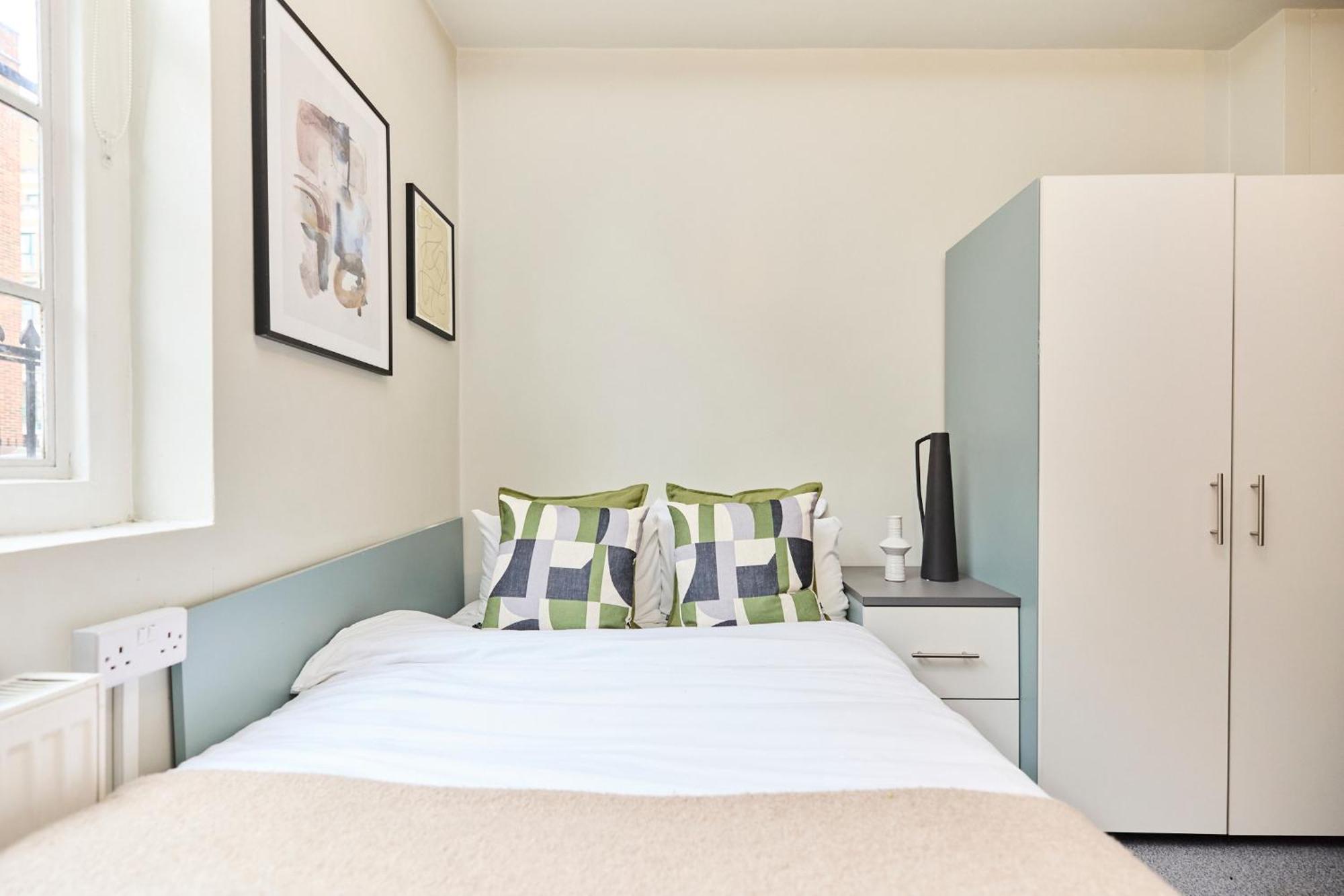 Louise House Hostel London Bagian luar foto
