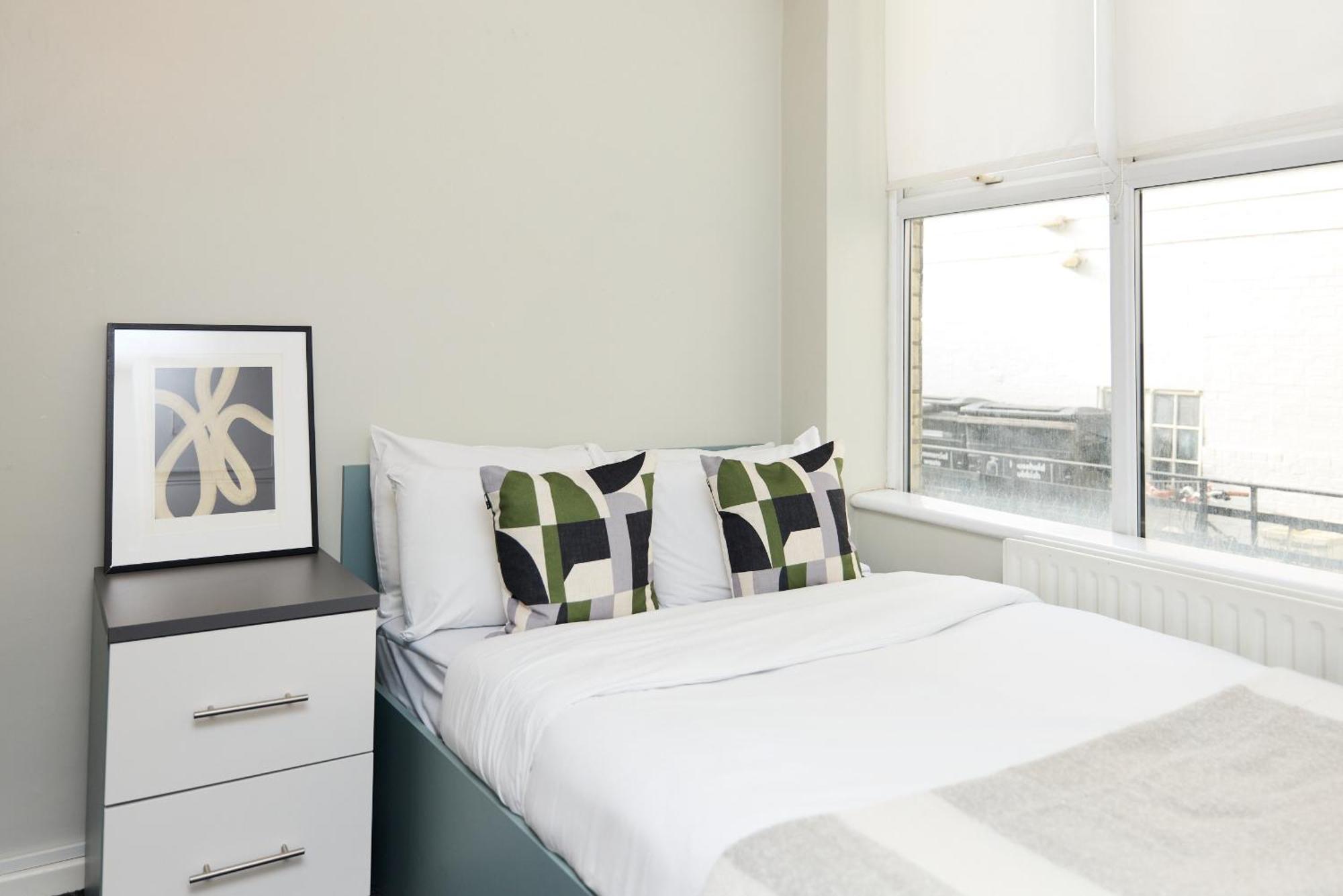Louise House Hostel London Bagian luar foto