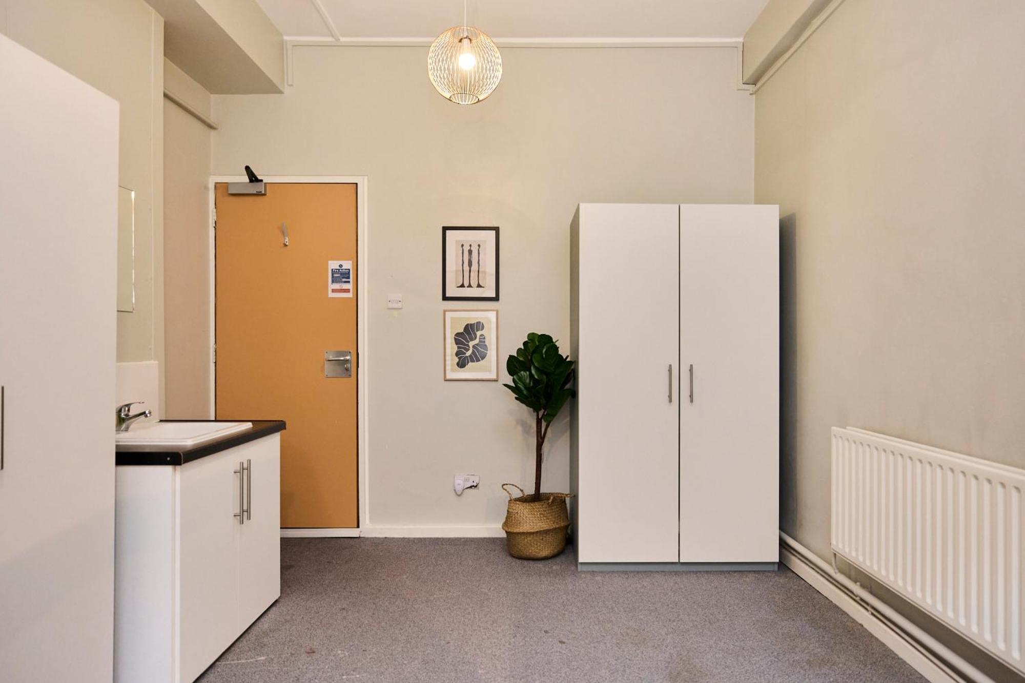 Louise House Hostel London Bagian luar foto